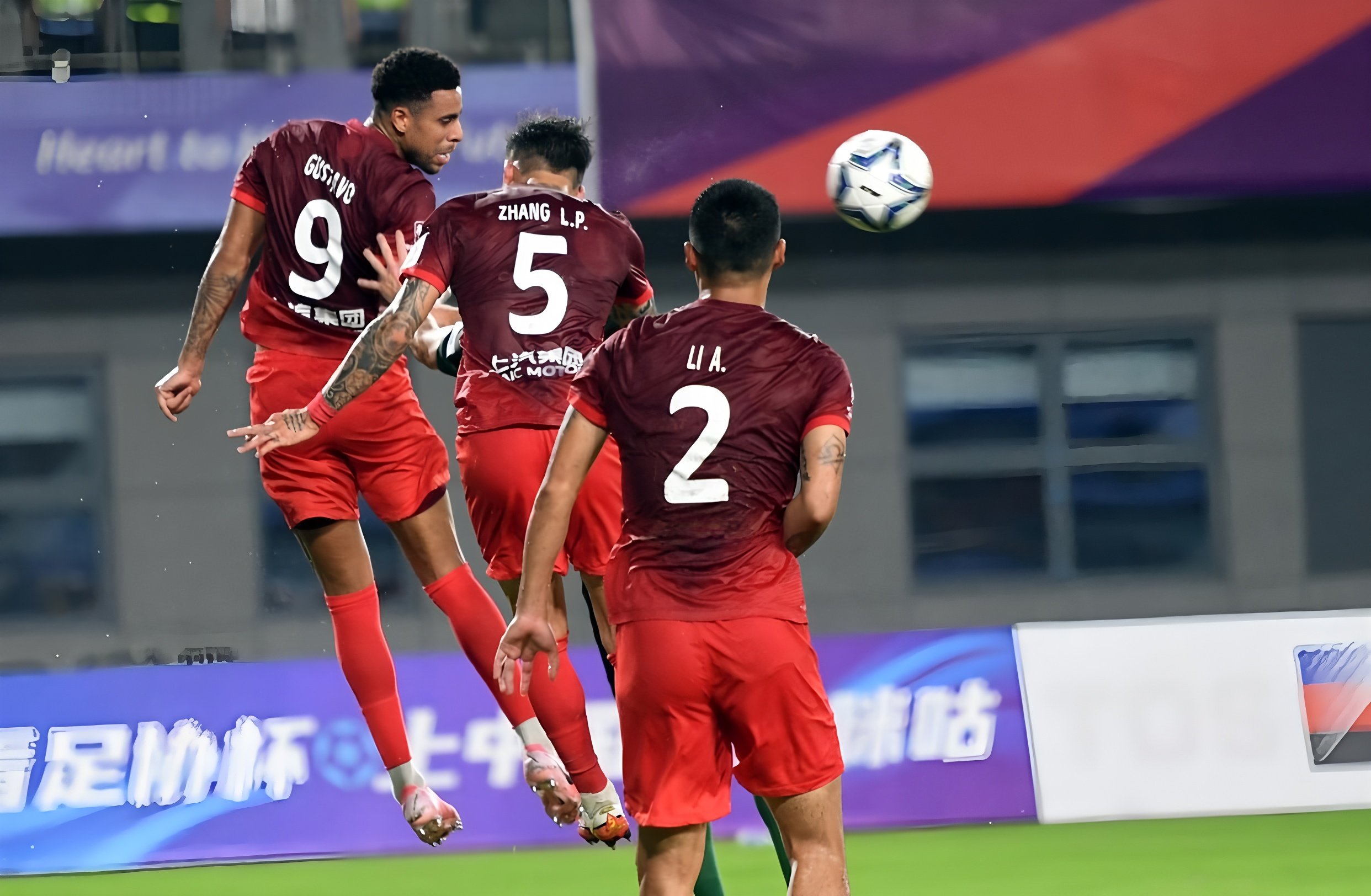 九游体育sports-那不勒斯清晨绝杀压哨，志在亚冠名次提升，震撼外界，年轻球员得到机会的简单介绍-九游体育sports