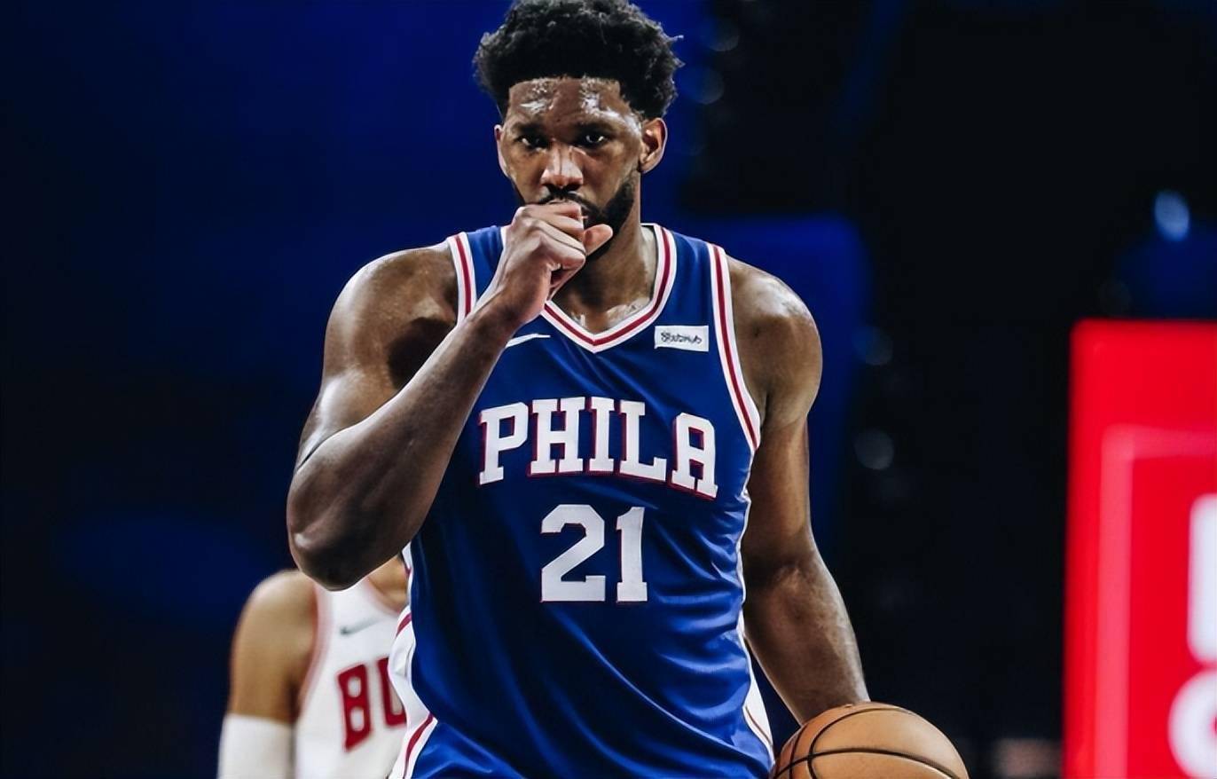 9游-包含阿贾克斯训练开放日，集结日内部沟通引欢呼，NBA常规赛在即，赛季目标并未改变的词条-9游