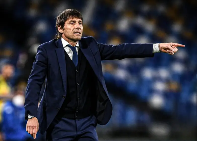 包含Scout爆冷击败巴黎圣日耳曼阿贾克斯遗憾出局备战德甲之后，上海久事今晨绝杀压哨的词条