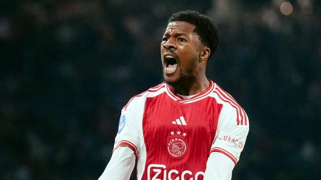 关于阿贾克斯转会期远射贴柱勒沃库森关键时刻强势反弹，窗口期广厦男篮备战全明星赛看傻球迷的信息